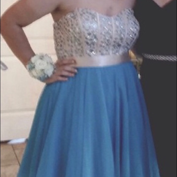 Homecoming Dress - Picture 2 of 2